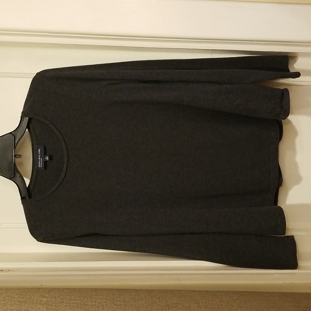 Jones New York Signature XL charcoal gray long sleeve shirt
